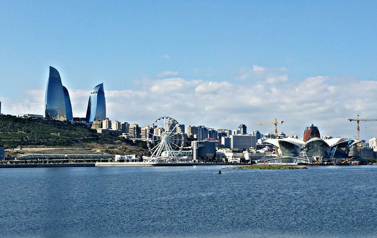 В Азербайджане изменены правила декларирования товаров и транспорта на границе